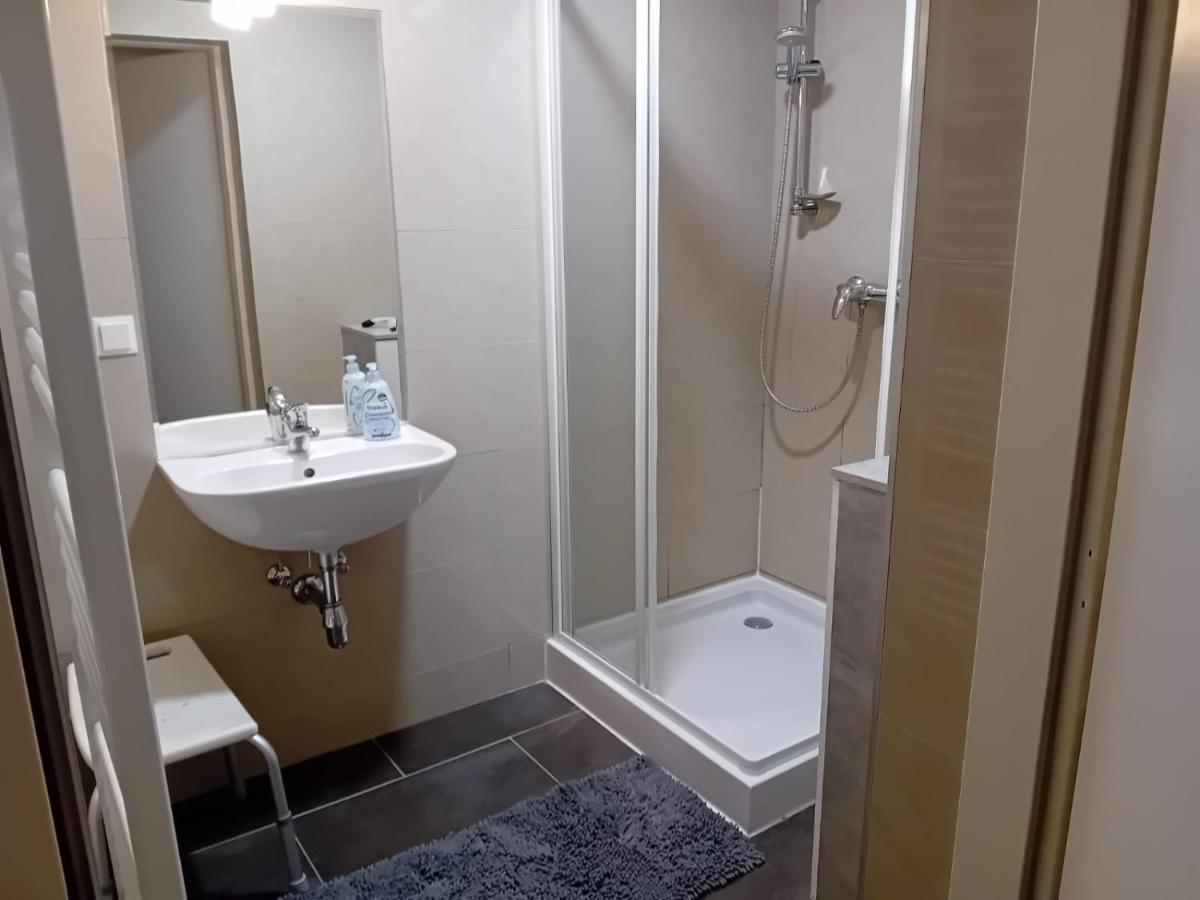 Klosterappartment Modling Bagian luar foto